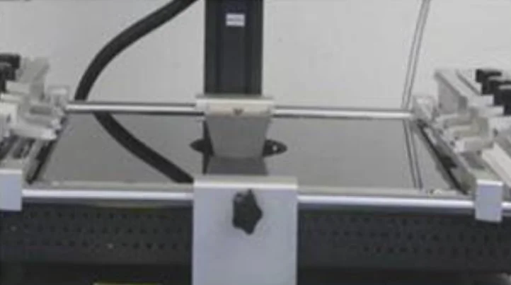 универсальное крепёжное устройство