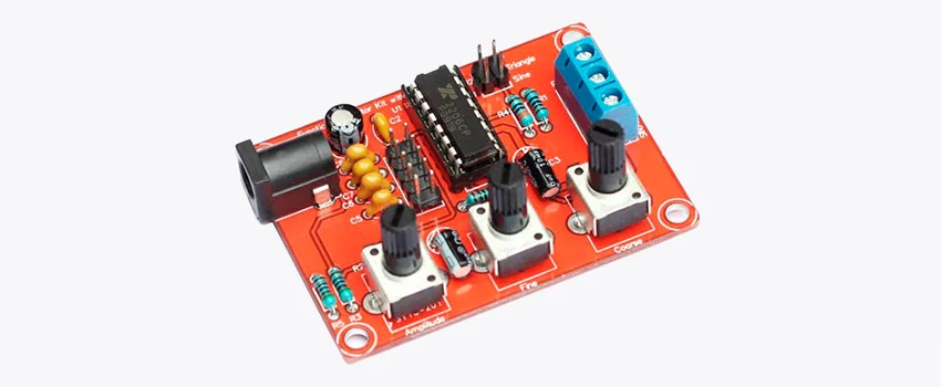 Функциональный генератор сигналов XR2206