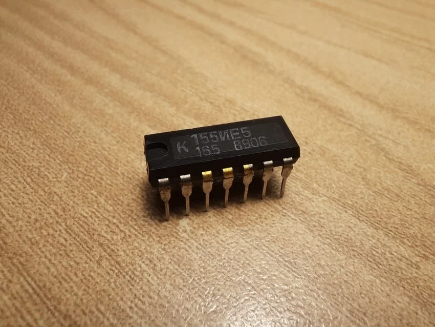  К155ИЕ5 это что