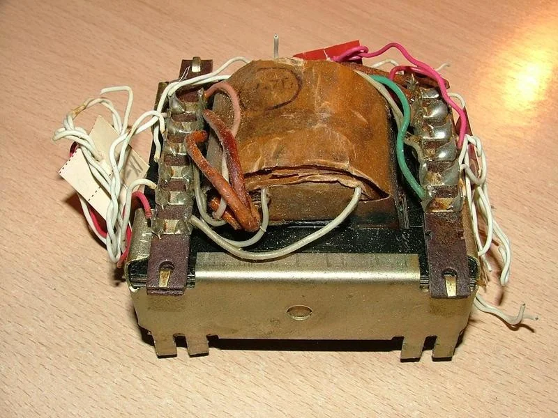 винтажный трансформатор