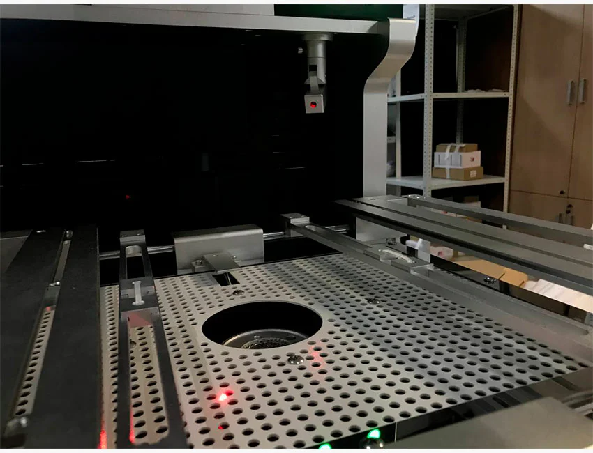 Лазер в работе