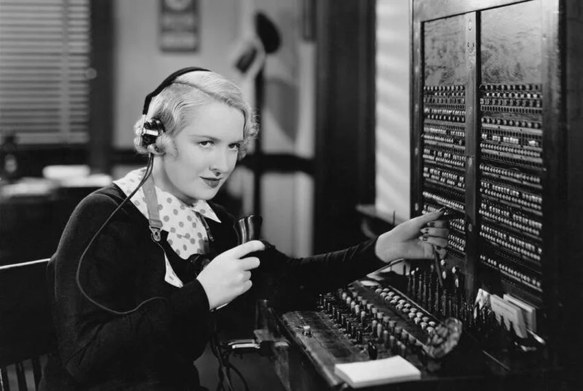 неавтоматическая телефонная станция