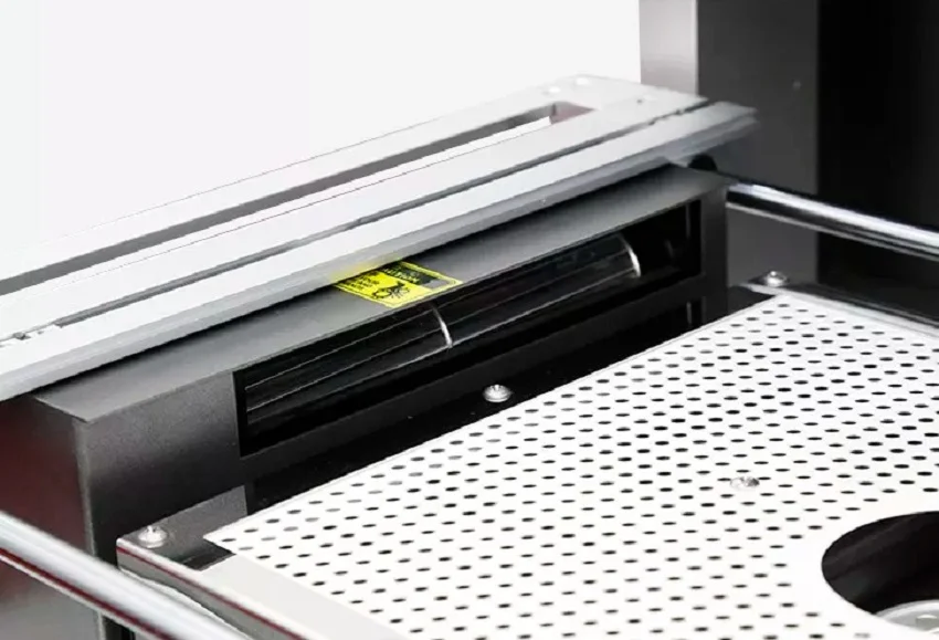 Вентилятор охлаждения в ИК-станции