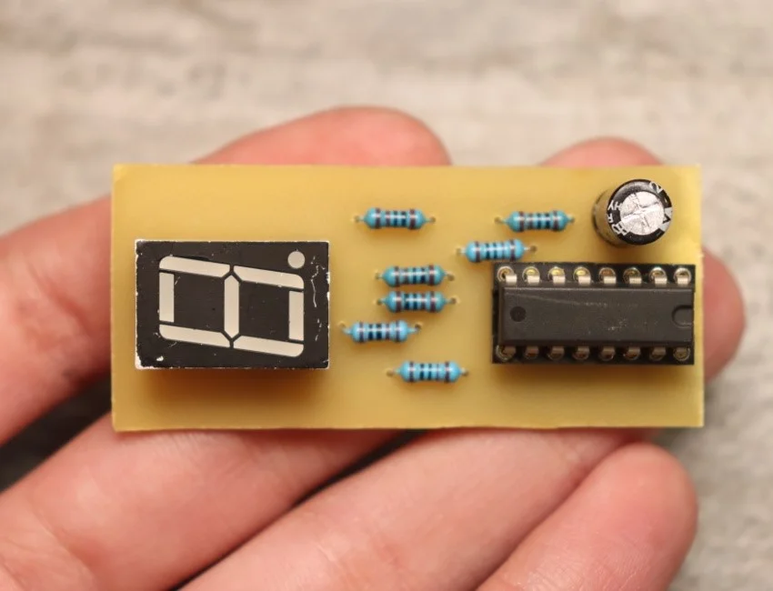 самый простой генератор случайных чисел