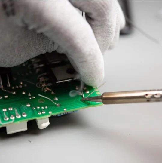 Пошаговая пайка выводных компонентов 6 пайка выводных компонентов