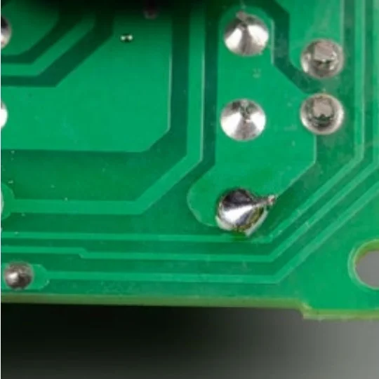 Пошаговая пайка выводных компонентов 7 пайка выводных компонентов