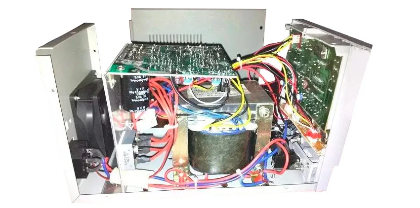 устройство лабораторных блоков питания