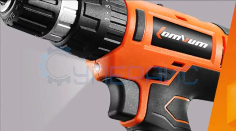 недорогой шуруповерт