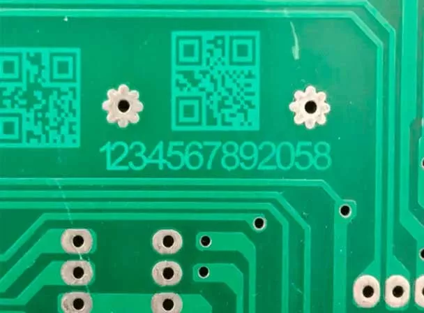 Фото маркировки печатной платы (PCB)