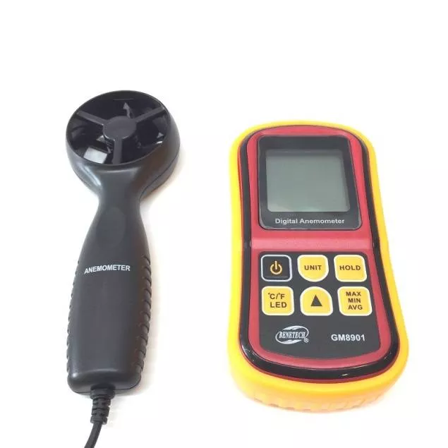 GM8901_10.JPG