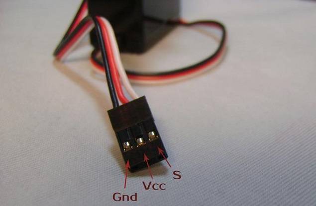 servo3.jpg servo3.jpg