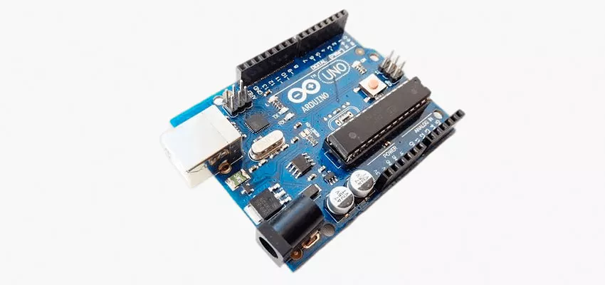 Контроллер UNO R3 для проектов Arduino