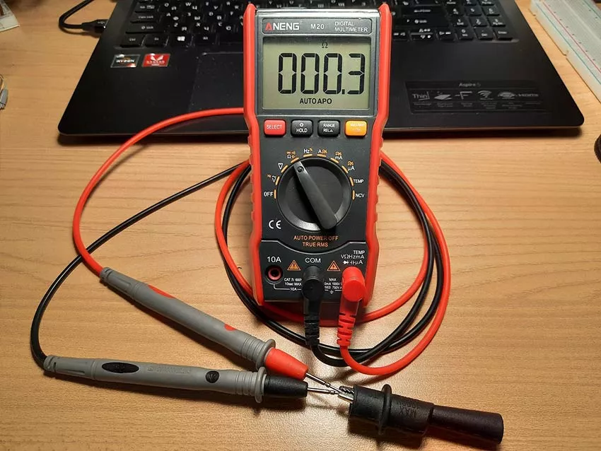 какая погрешность у мультиметра