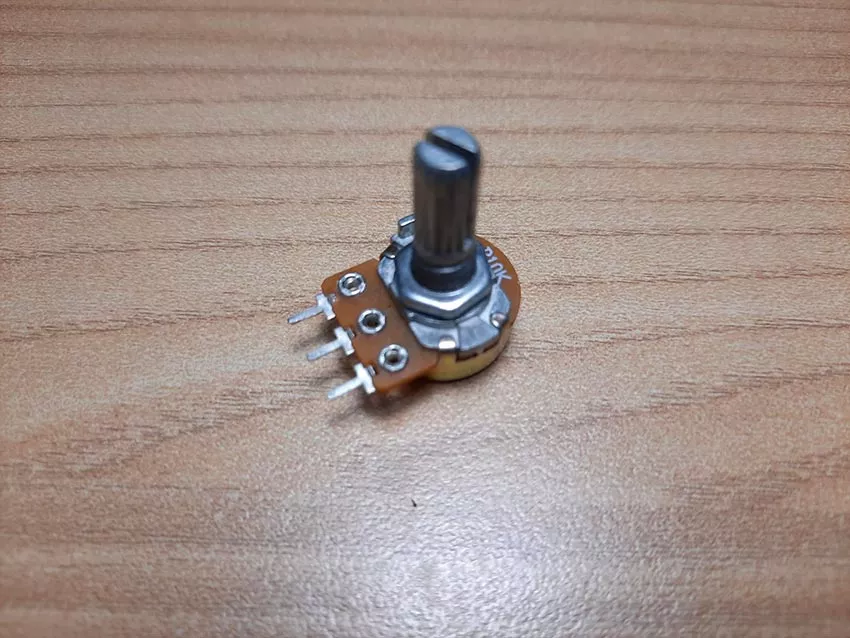 переменный резистор